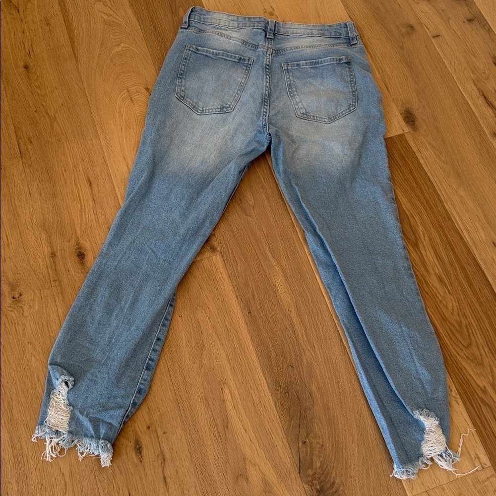 👖 Re Generation by Celebrity Pink Women’s Light Blue Denim Jeans Size 7/28 - Picture 9 of 9
